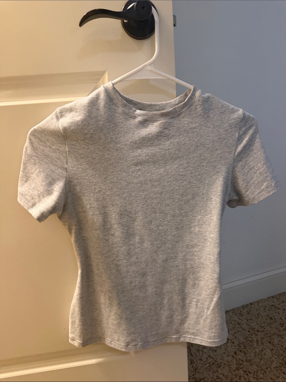 SKIMS Heather Gray Short Sleeve Crewneck Top